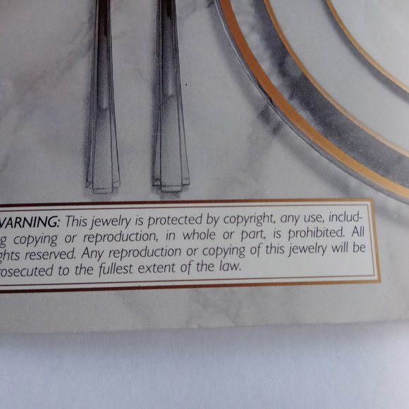 Lunch at the Ritz - Seahorse Dangles - Picture 11 of 15